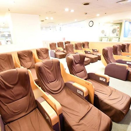 Capsule Hotel Asahi Plaza Shinsaibashi Осака Екстериор снимка