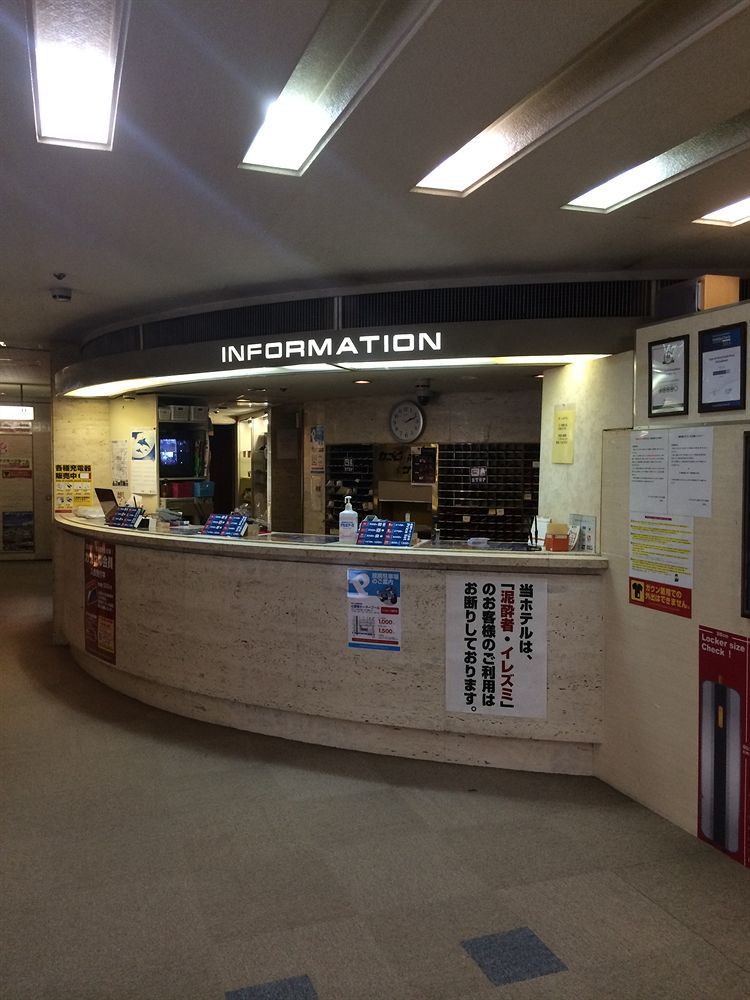 Capsule Hotel Asahi Plaza Shinsaibashi Осака Екстериор снимка